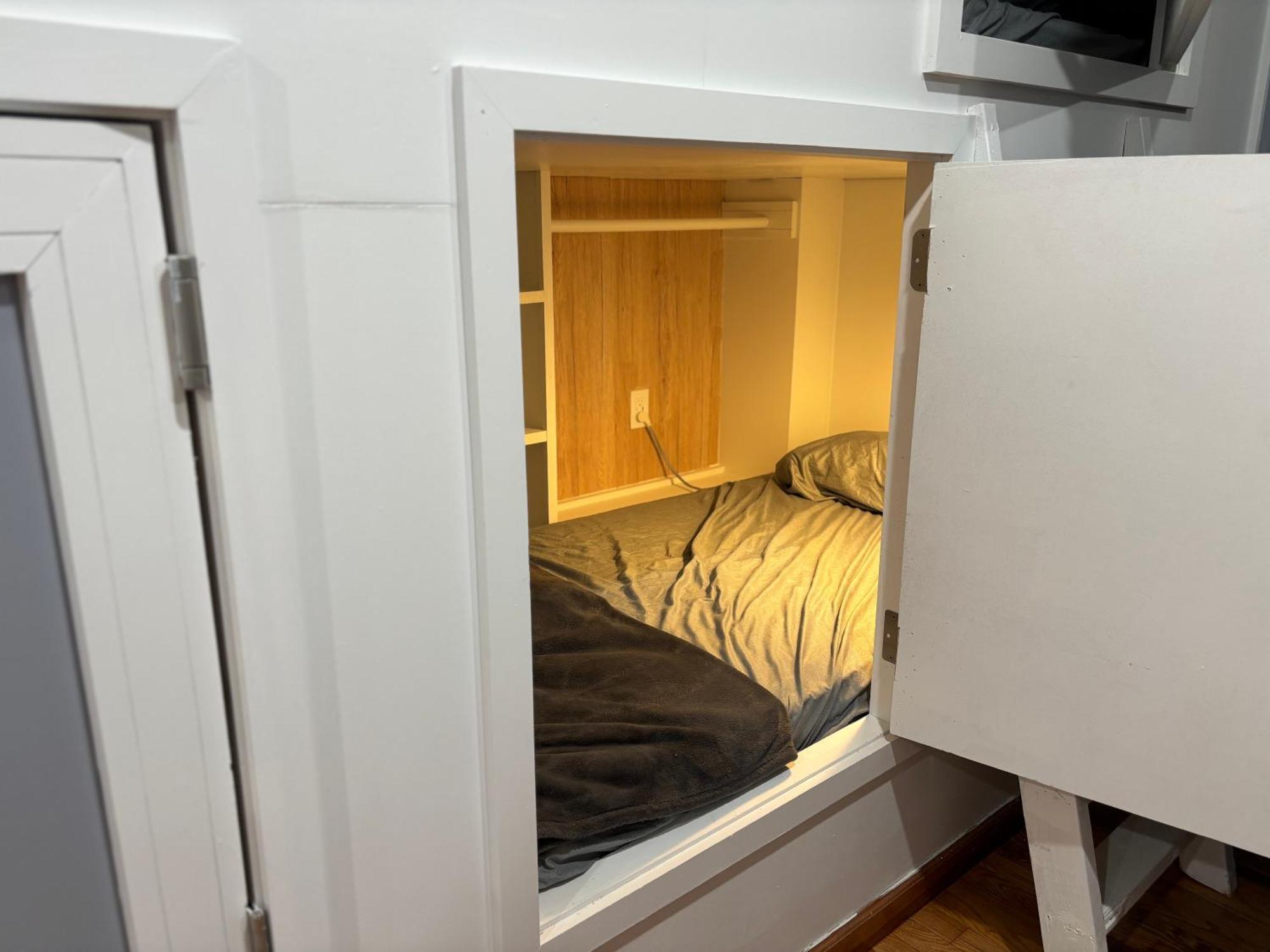 Capsule Hostel นูวาร์ก ภายนอก รูปภาพ